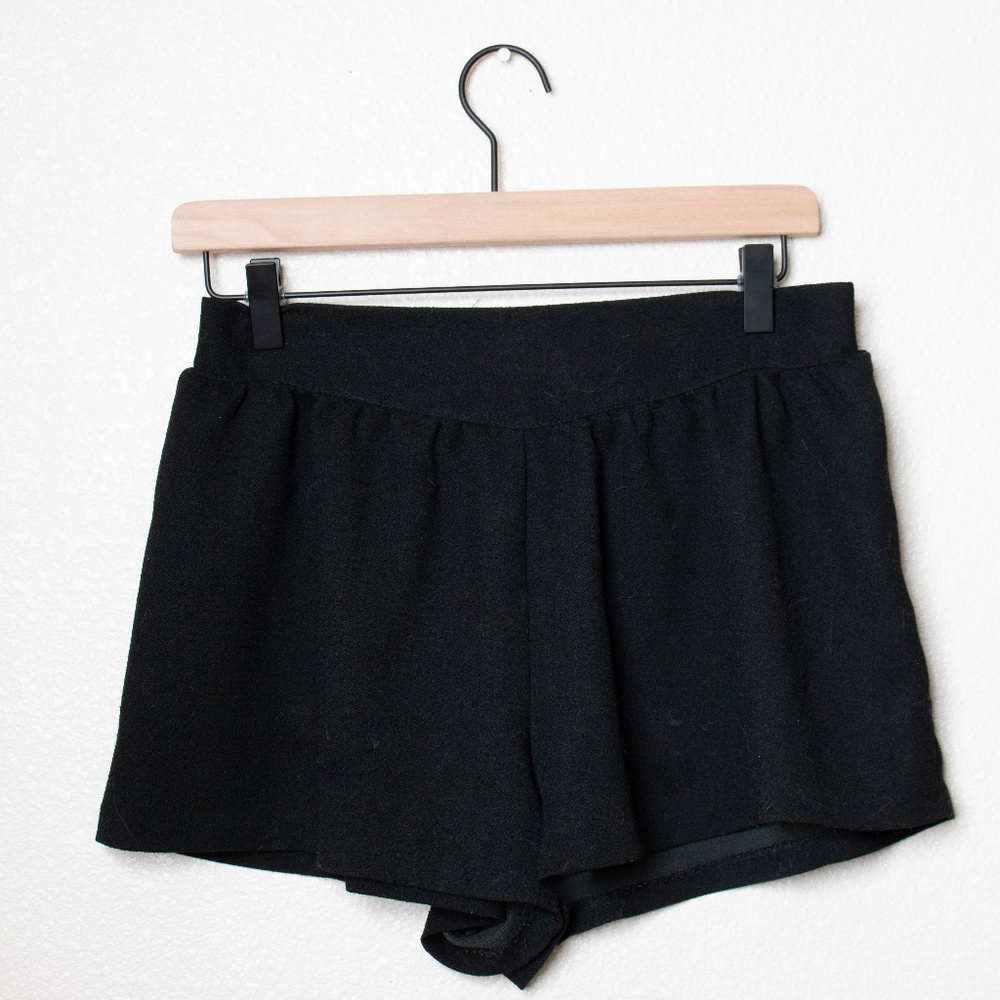 Xhiliration black shorts